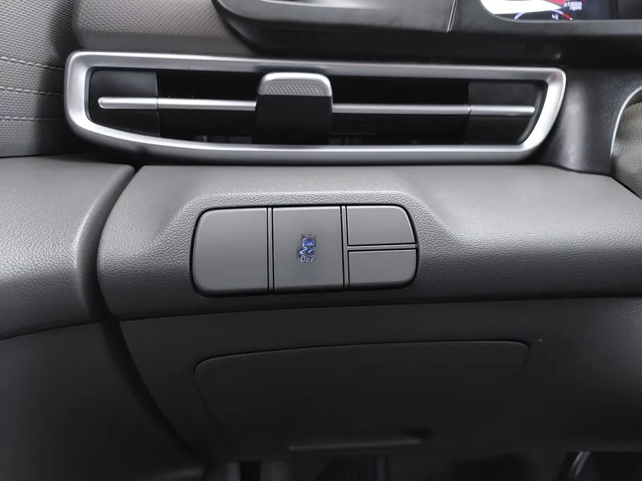 2023 Hyundai Elantra Smart 