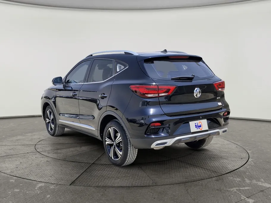 2024 MG ZS LUX 