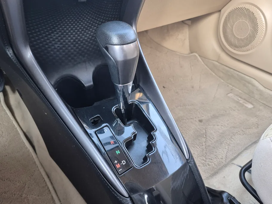 2022 Toyota Yaris  Y 