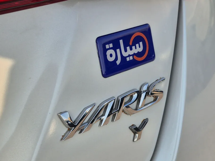 2022 Toyota Yaris  Y 