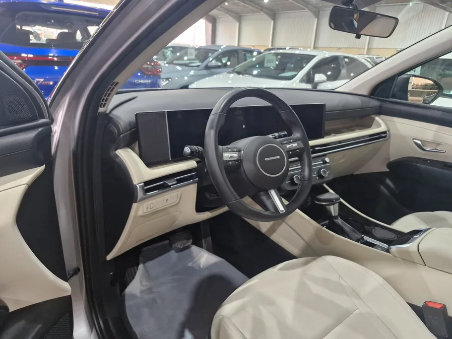 2025 Hyundai Tucson Smart 