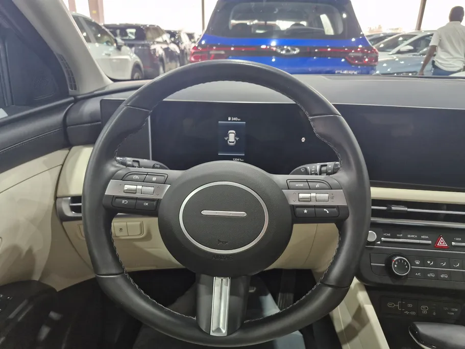 2025 Hyundai Tucson Smart 