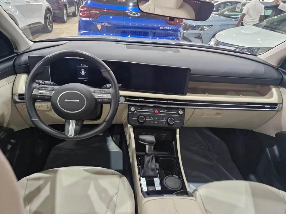 2025 Hyundai Tucson Smart 