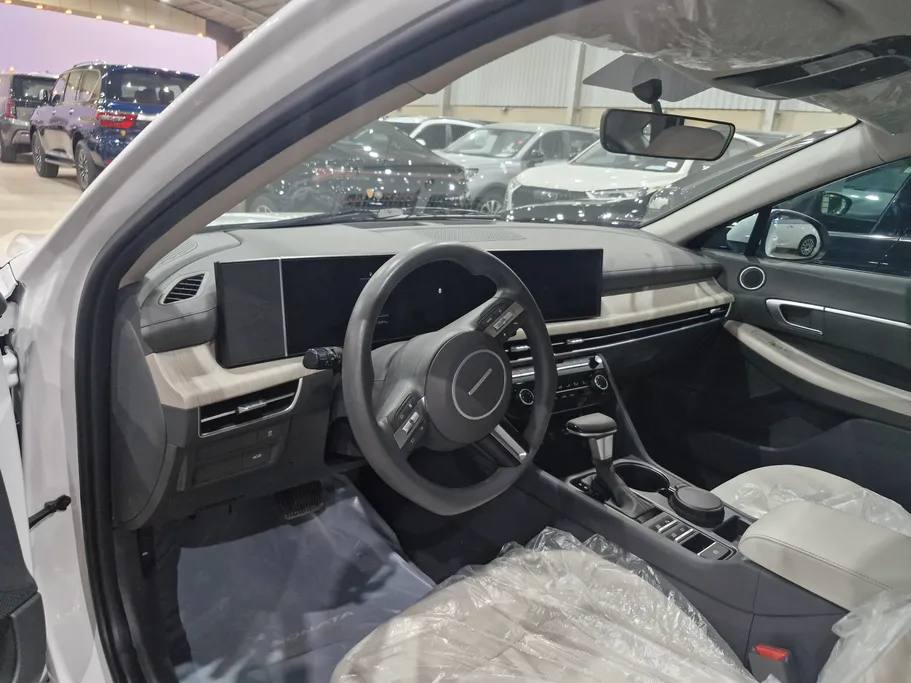 2025 Hyundai Sonata Fleet 