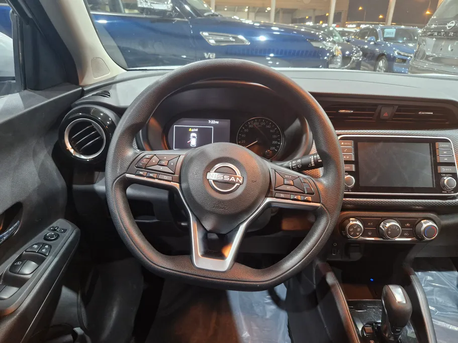 2024 Nissan Kicks S 