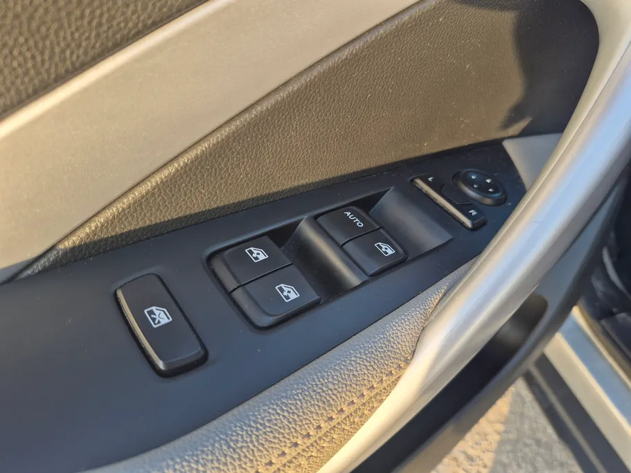 2023 Chevrolet Groove LT 