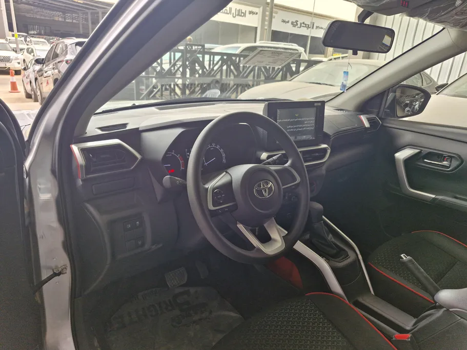 2024 Toyota Raize XLE 