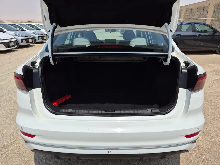 2024 Geely Emgrand GS 