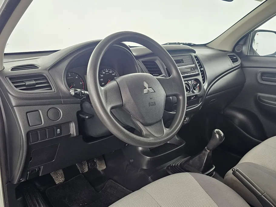 2023 Mitsubishi L200 DC 4x2 