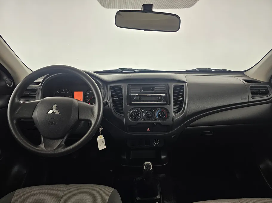 2023 Mitsubishi L200 DC 4x2 