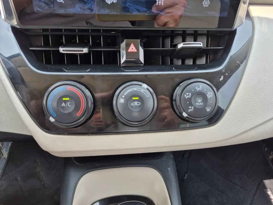 2024 Toyota Corolla XLI 