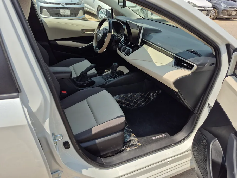 2024 Toyota Corolla XLI 