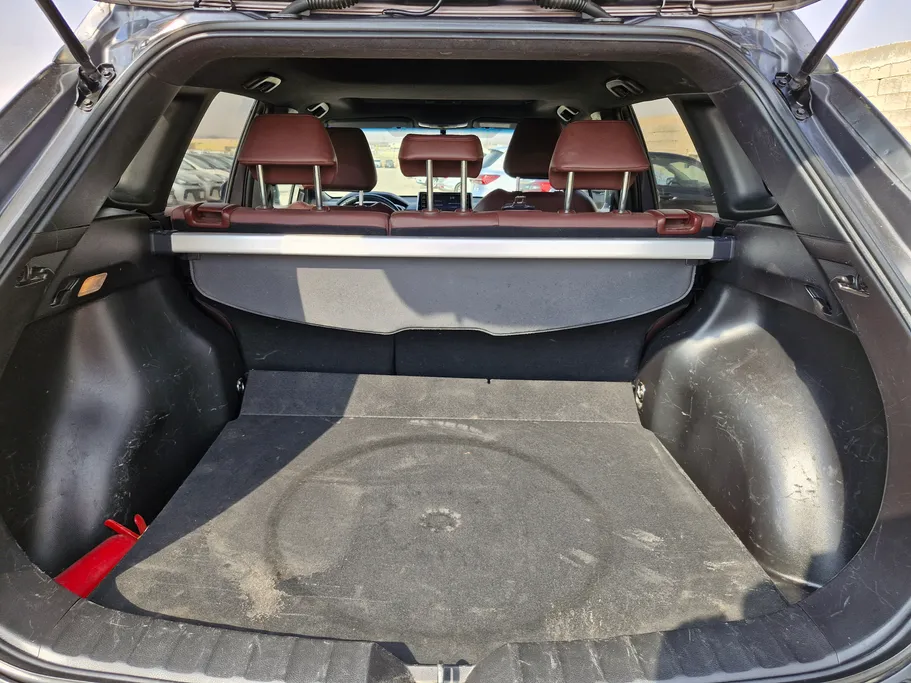 2023 Toyota Corolla Cross LTD HEV 