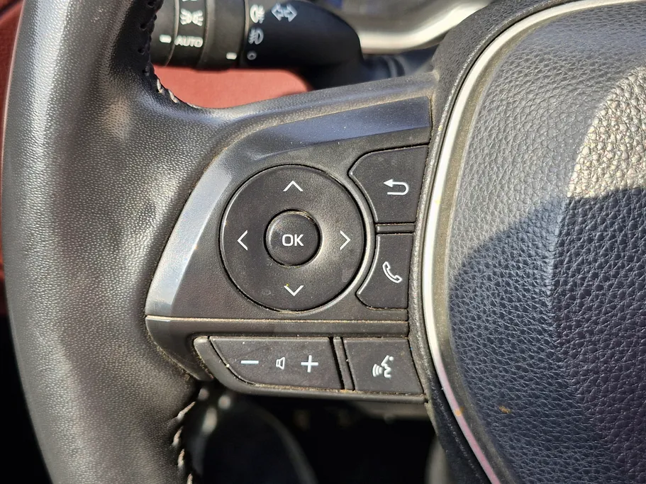 2023 Toyota Corolla Cross LTD HEV 