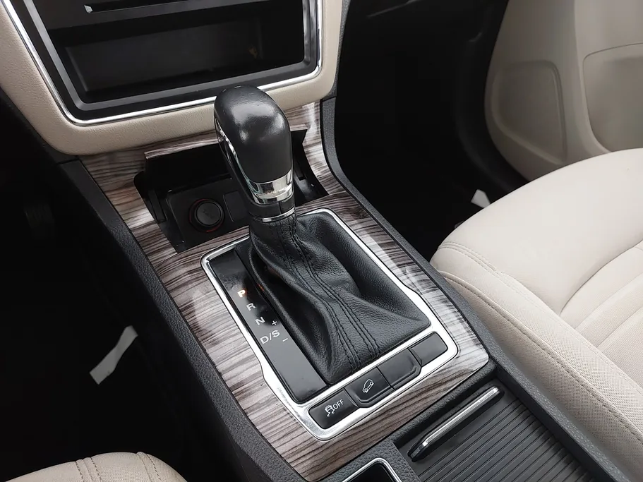 2023 MG RX5 STD 