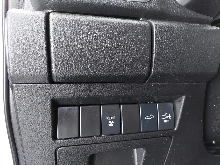 2024 Isuzu MU Full 