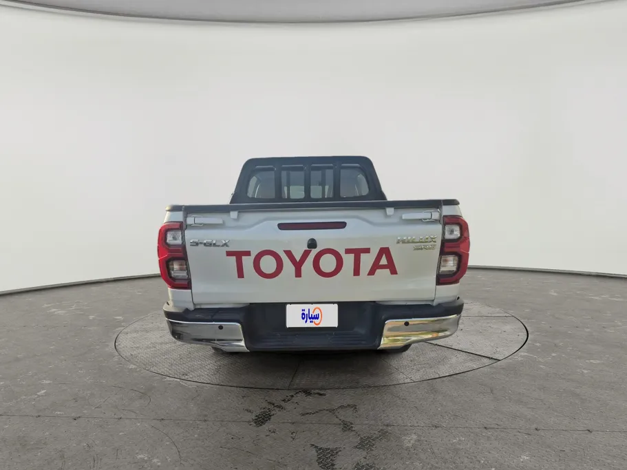 2025 Toyota Hilux SGLX 