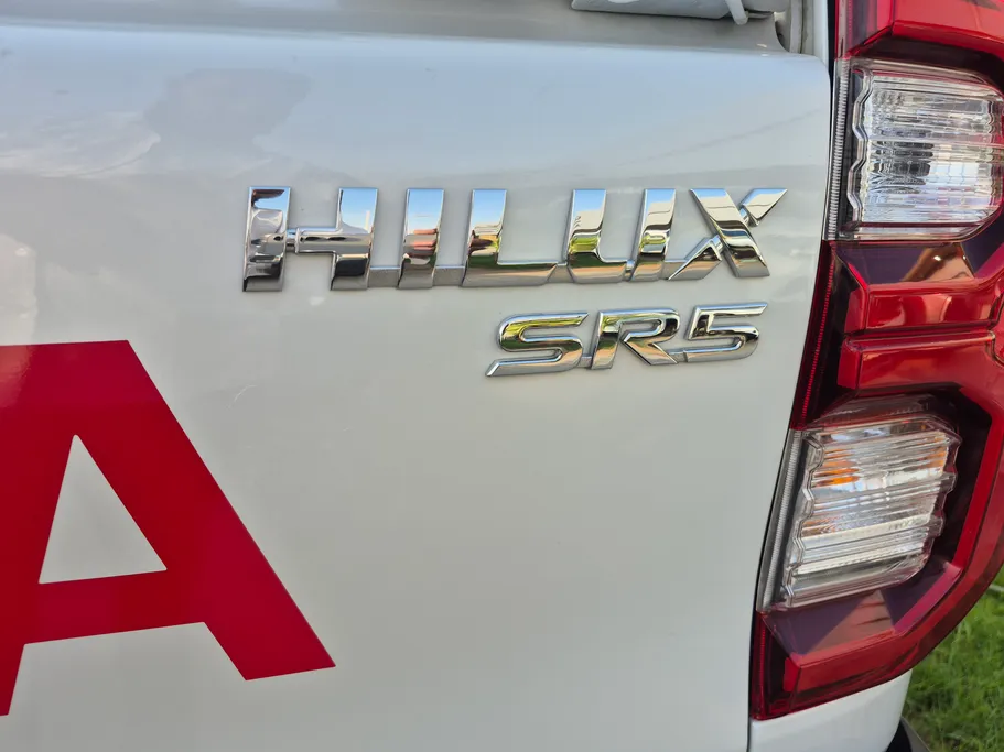 2025 Toyota Hilux SGLX 