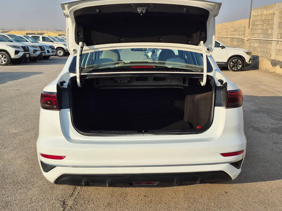 2023 Geely Emgrand GS 