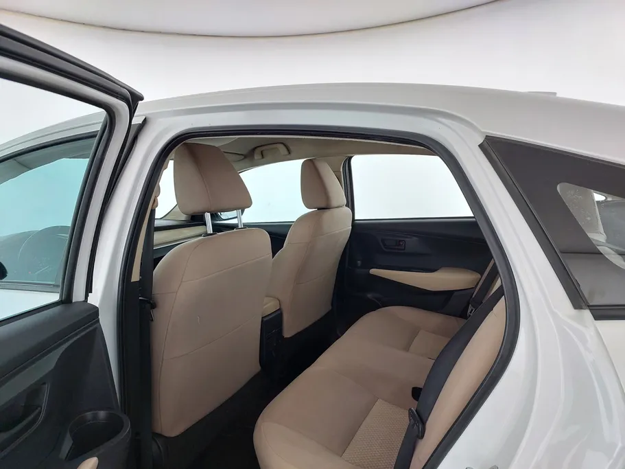 2023 Toyota Yaris  Y 
