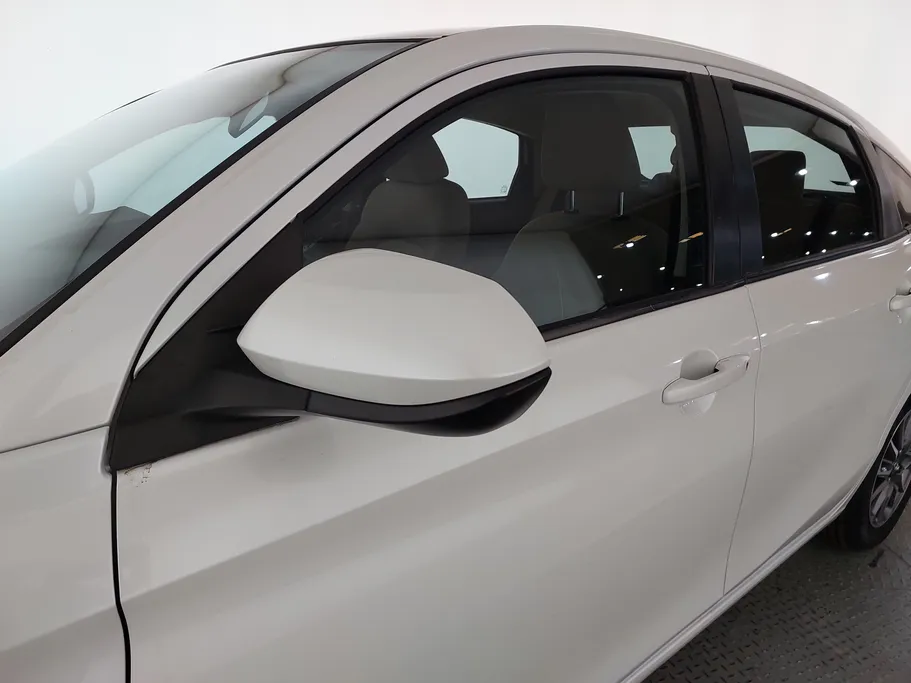 2023 Toyota Yaris  Y 
