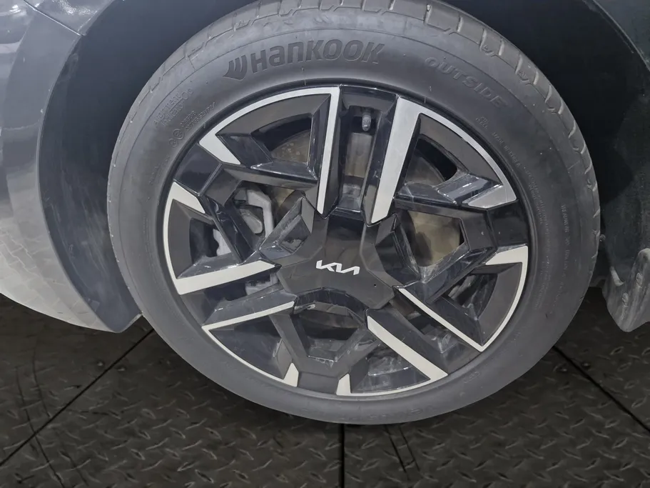 2026 Kia K8 GL 
