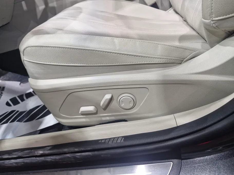 2026 Kia K8 GL 