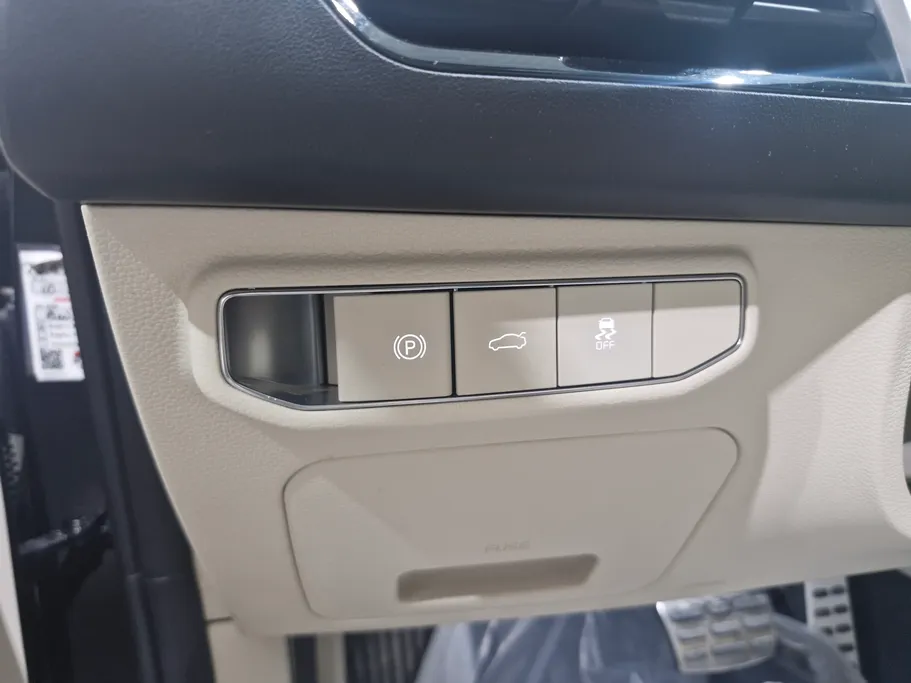 2026 Kia K8 GL 