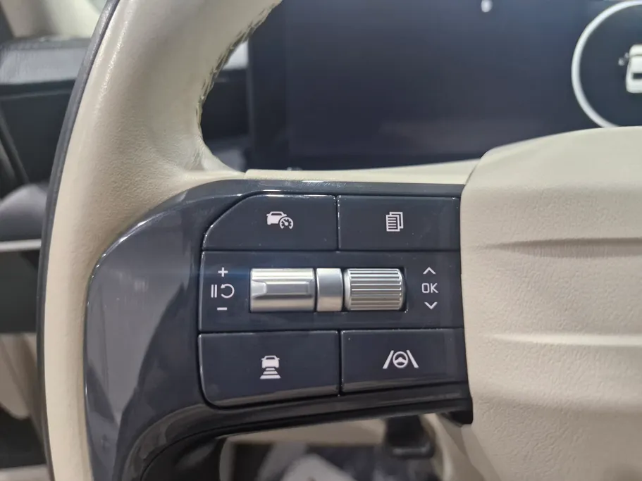 2026 Kia K8 GL 