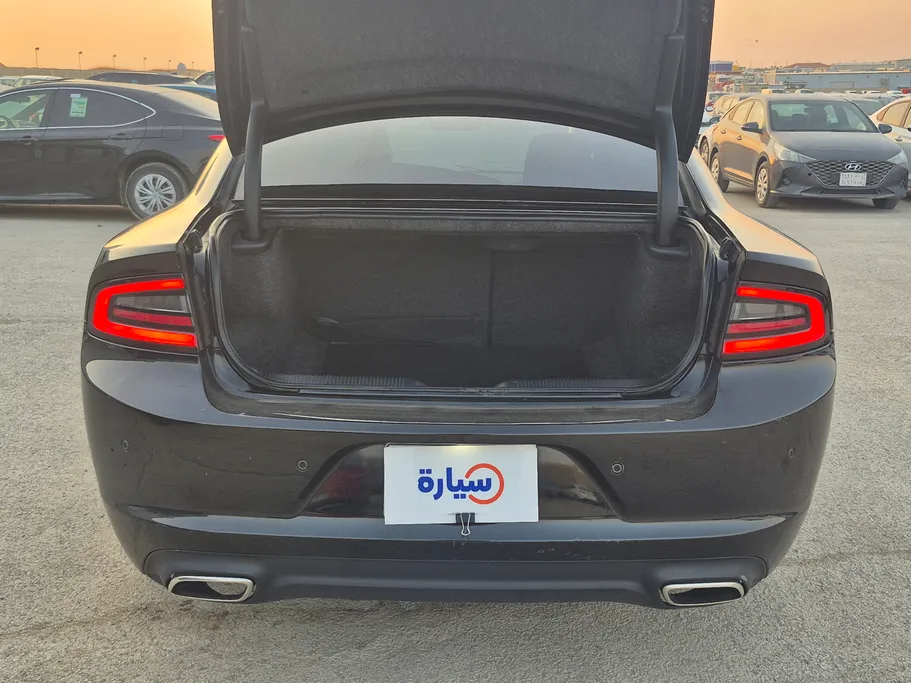2020 Dodge Charger SXT 
