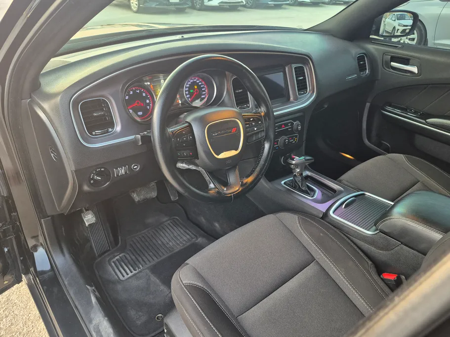2020 Dodge Charger SXT 