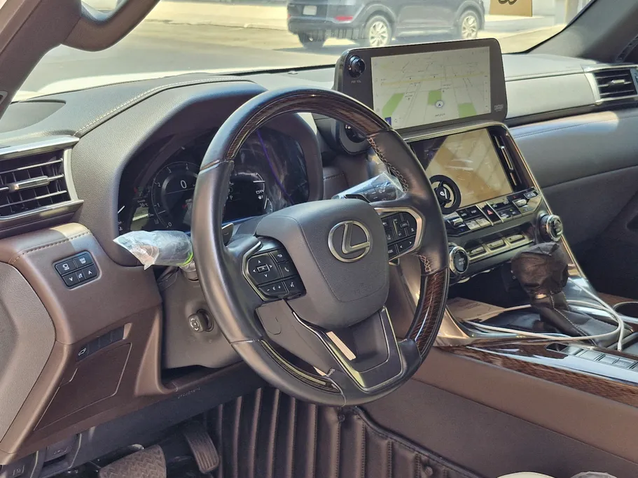 2024 Lexus LX 600 BB Elite 