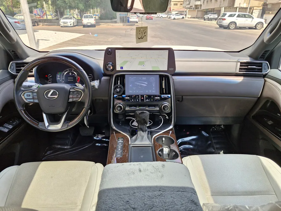 2024 Lexus LX 600 BB Elite 