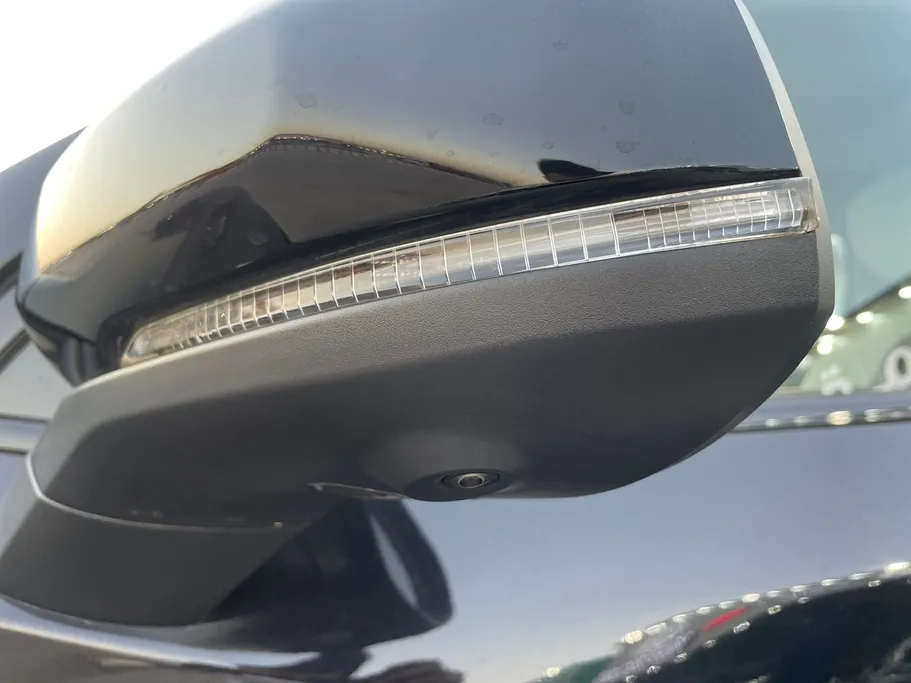 2025 Maxus D90 Executive Luxury 