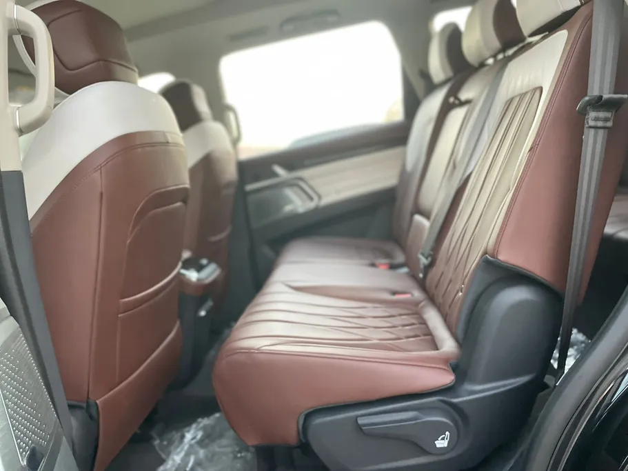 2025 Maxus D90 Executive Luxury 