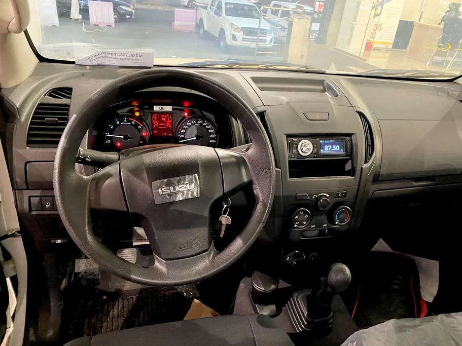 2025 Isuzu D-max Regular Cab 
