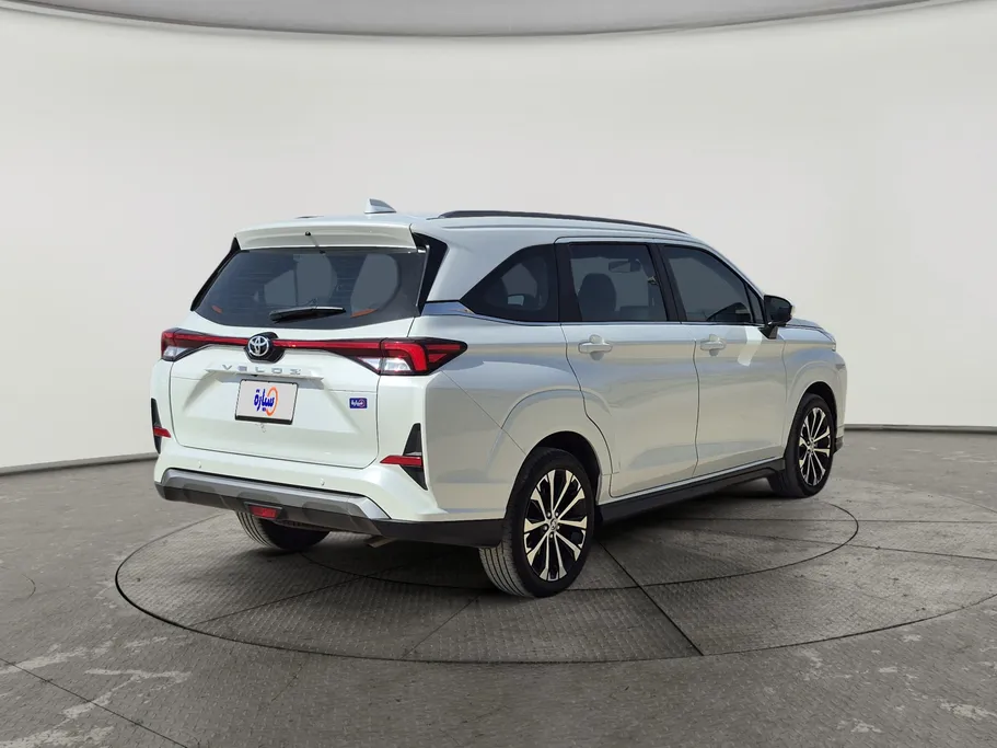 2024 Toyota Veloz GLX 