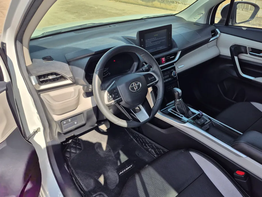 2024 Toyota Veloz GLX 