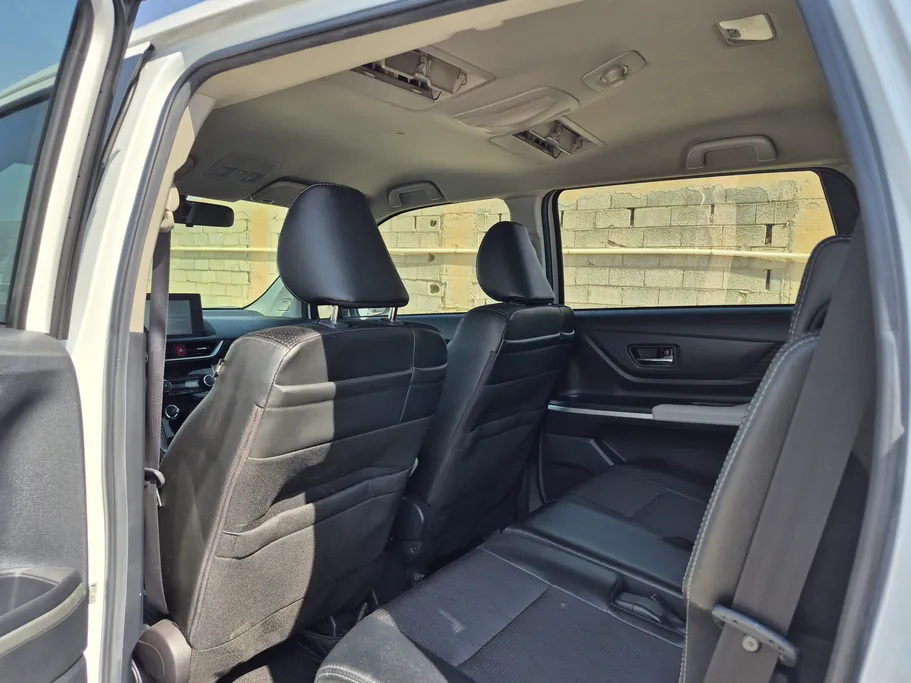 2024 Toyota Veloz GLX 