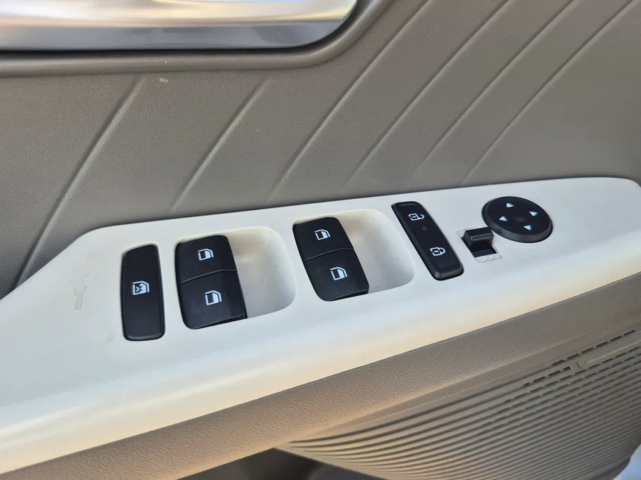 2025 Hyundai Accent Fleet 