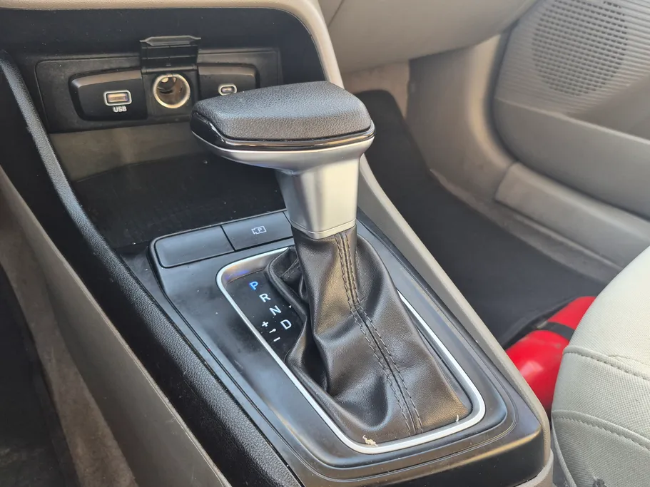 2025 Hyundai Accent Fleet 