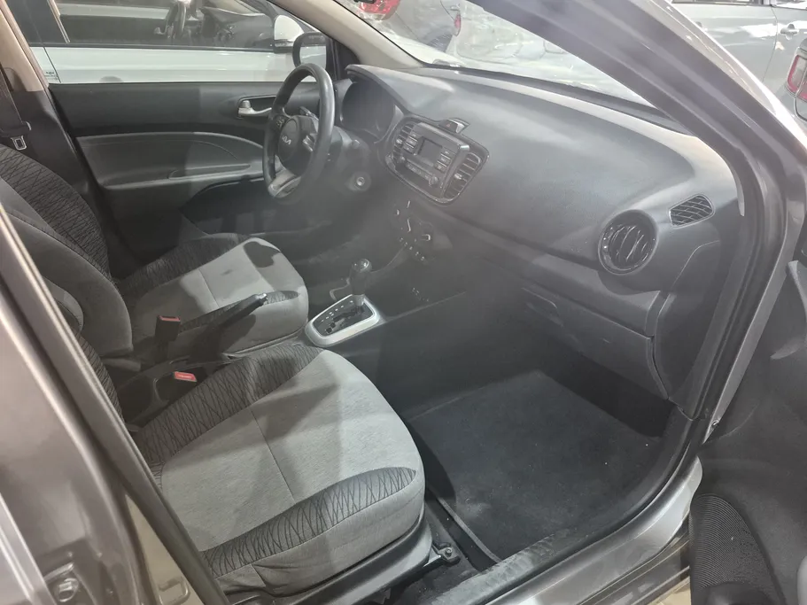 2022 Kia Pegas LX 