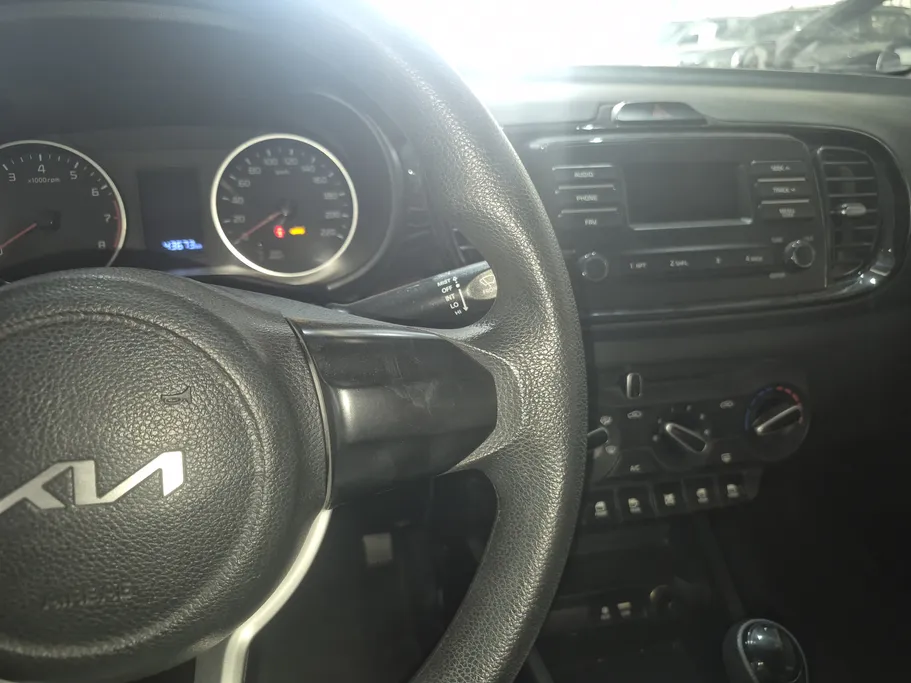 2022 Kia Pegas LX 