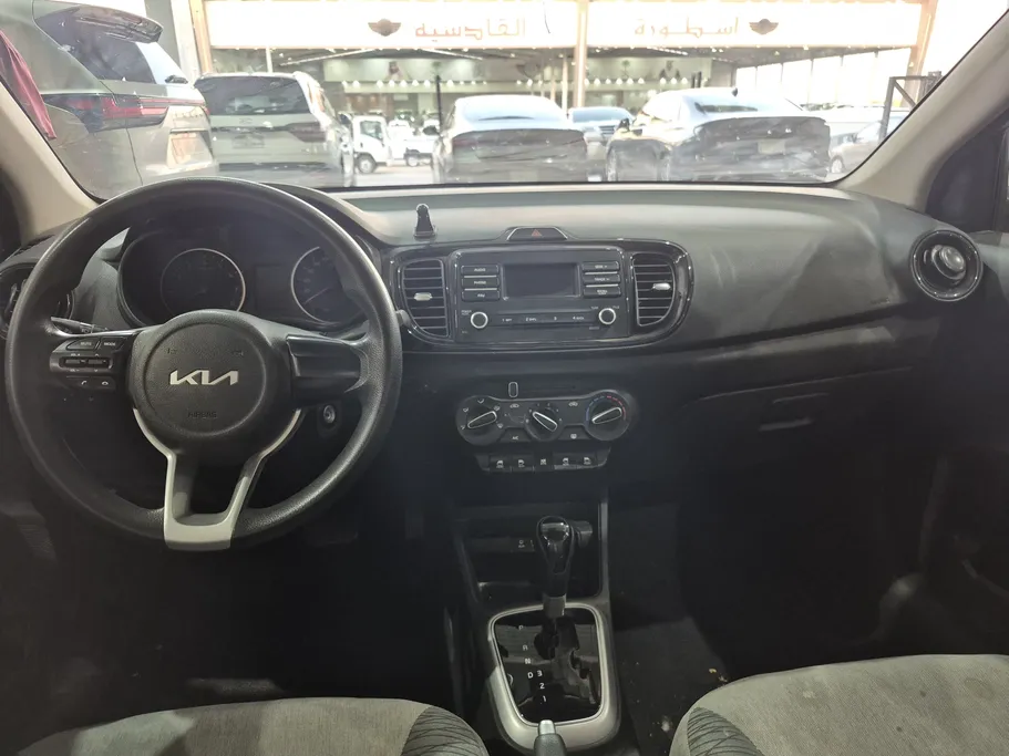 2022 Kia Pegas LX 