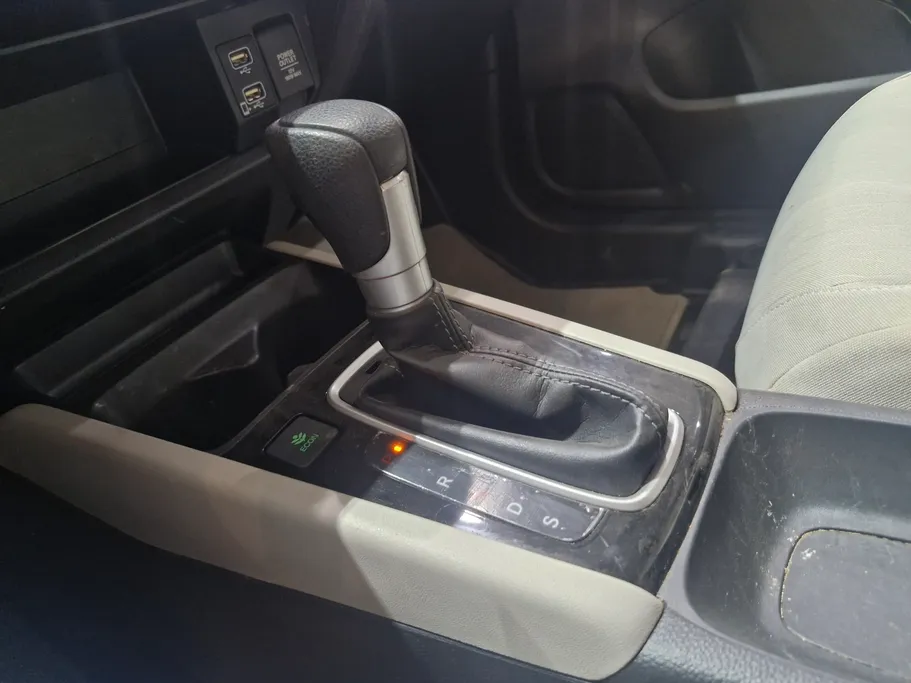 2023 Honda City LX 