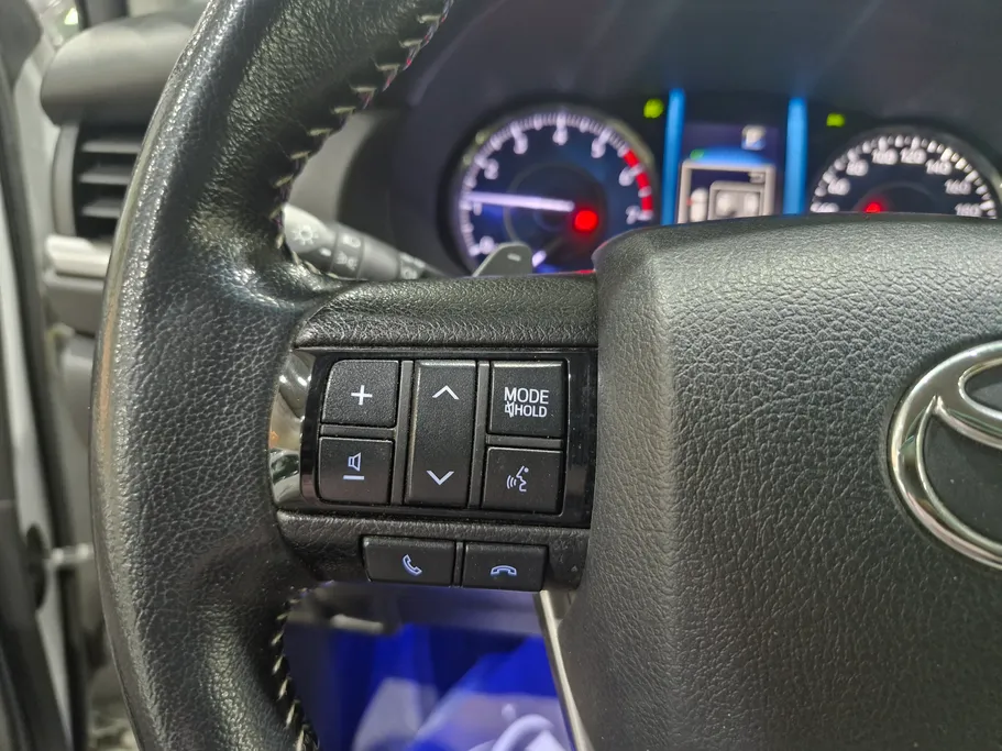 تويوتا فورتشنر VX1 2023 