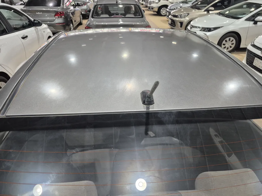 2022 Kia Pegas LX 
