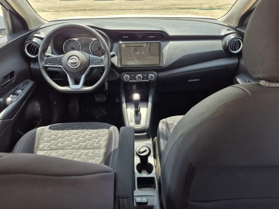 2024 Nissan Kicks S 