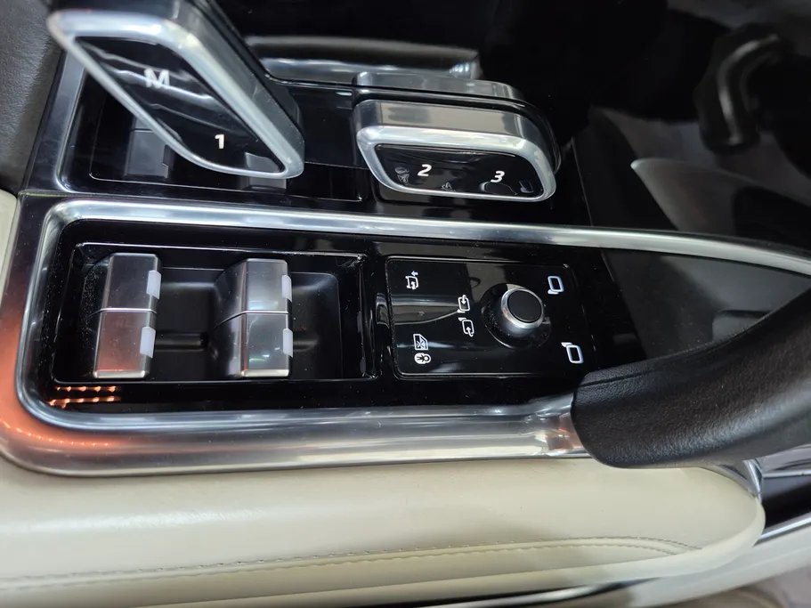 2024 Land Rover Range Rover HSE 