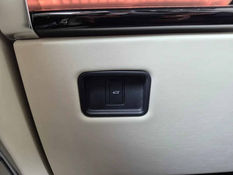 2024 Land Rover Range Rover HSE 